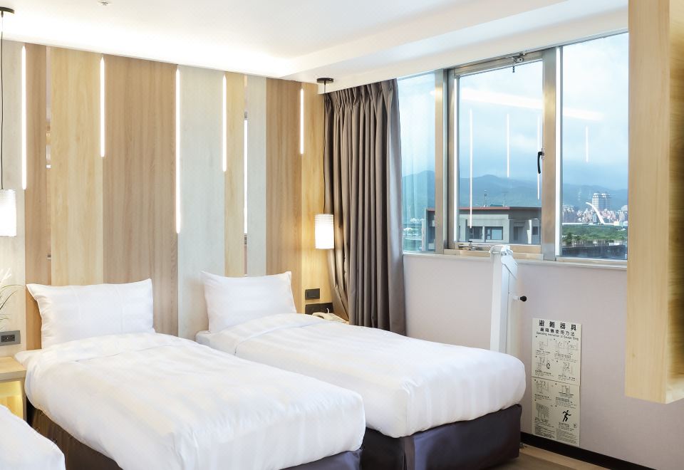 실켄 호텔 로비