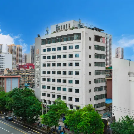 SuShi Hotel