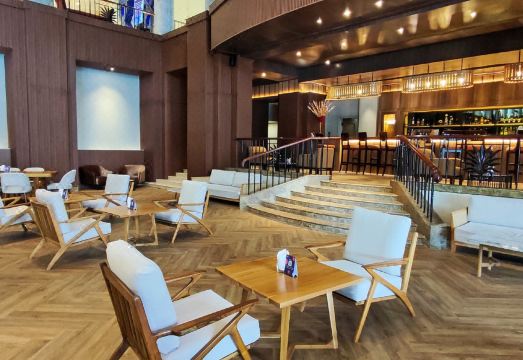 1. 망쿨루후르 아르..