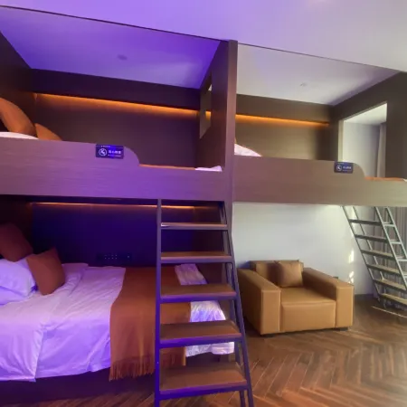 Manwei esports hotel