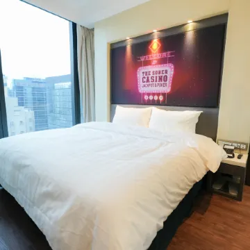 Epoch Hotel Отели рядом с достопримечательностью «Стадион «Монг-Кок»»