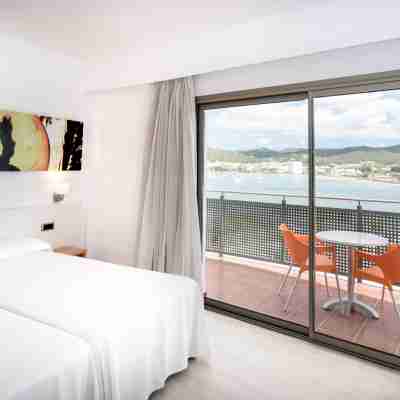 THB Ocean Beach Rooms