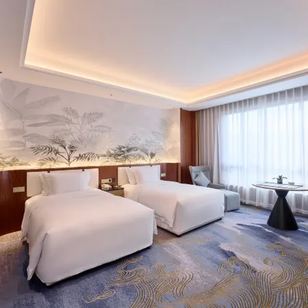 Phoenix International Hotel