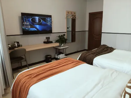 Jinlong Hotel Отели рядом с достопримечательностью «Honghe Vocational and Technical College»