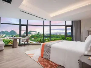 LAS ISLAS HOTEL(Guilin two rivers four lakes Elephant Trunk Mountain hotel)