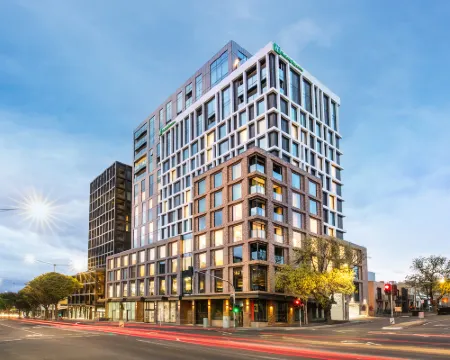 Holiday Inn & Suites GEELONG by IHG Hotels in Geelong