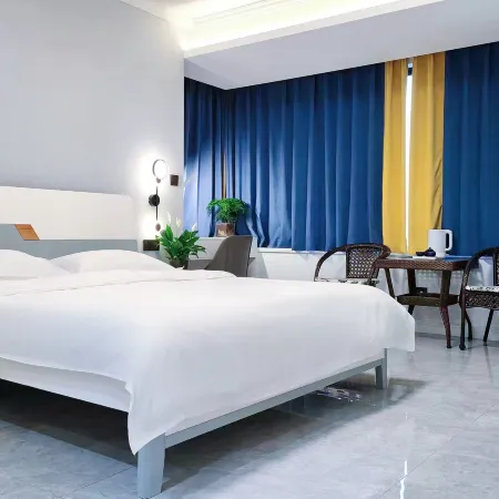 Linqi Fengyue Homestay (Kaifeng North Railway Station)