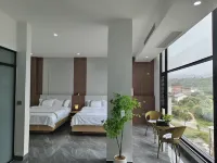 Zhonggu Homestay (Wenquan Cultural Park)