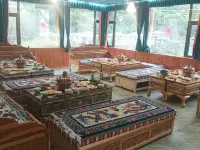Qingxin Mountain Residence Homestay in Heishui County โรงแรมในเฮ่ยซุ่ย