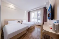 Fairyland Hotel (Dali Olympic Erhai Yue Wetland Park) Hotels in Dali