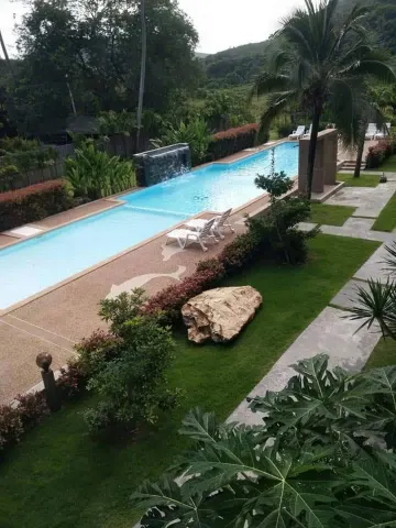 ซุพีเรีย คาบานา คอนเนคติ้ง รูม