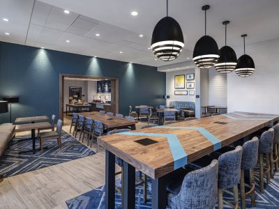Hampton Inn Boston Woburn