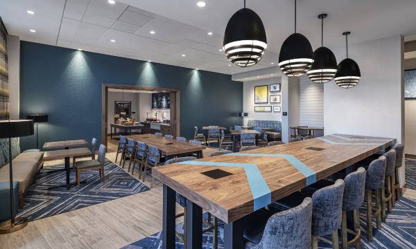 Hampton Inn Boston Woburn