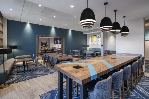 Hampton Inn Boston Woburn Hoteles en Wakefield