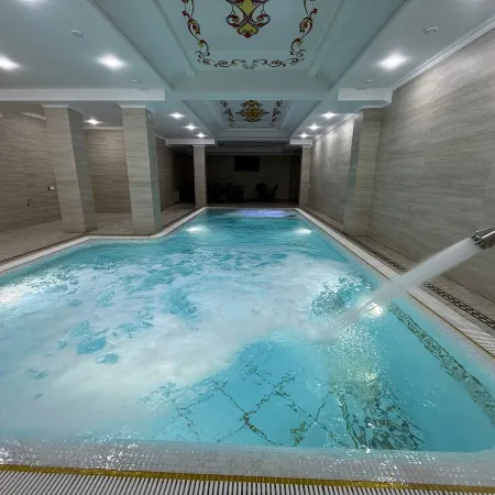 Kok Saroy Plaza hotel