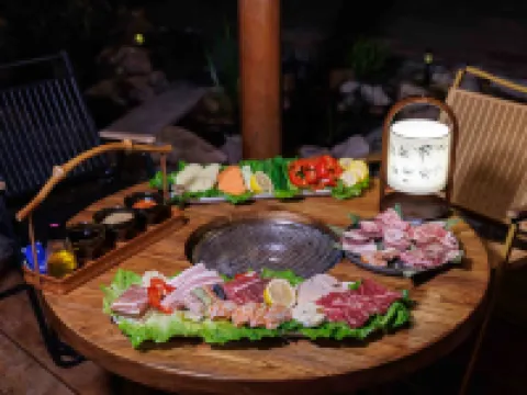 酔夢・依山静竹海温泉リゾート民宿（竜門南崑山） 竜門のホテル