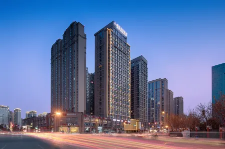 Grand Kingtown S Hotel Отели рядом с достопримечательностью «Tiexiang Temple»