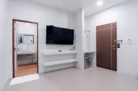 Studio251 HOUSE فنادق في Thung Tako