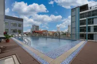 Hung Vuong Hotel - Pools