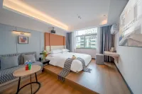 Chengxiaocheng Homestay (Hefei Datang International Shopping Plaza Honggang Subway Station) Hotel a Daxidi/ 1912 Bar Street