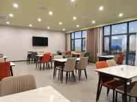 GreenTree Hotel (Xinxiang Huojia County People's Court Store)) Hotels in Huojia