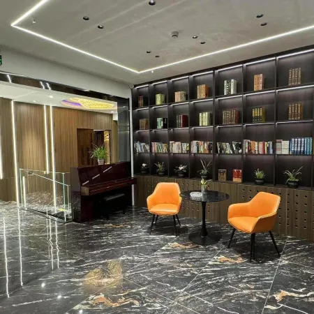 Dingsheng Hotel
