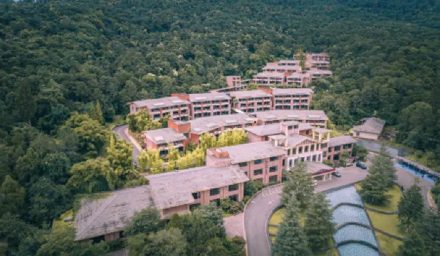 Jinfang Hot Spring Banshan Hotel