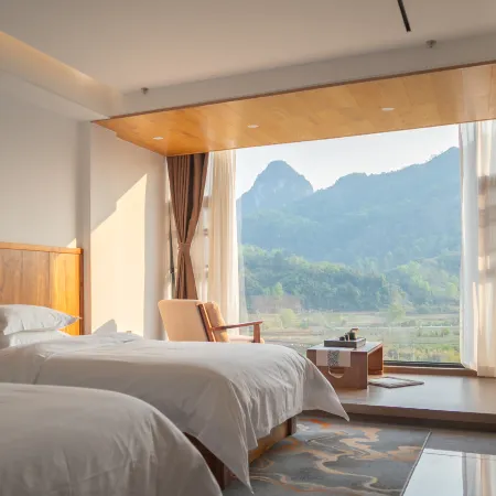 Daxin Yuexiang Biancheng Hotel