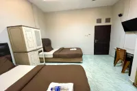 Gratia Guesthouse Syari'ah - 2-Star