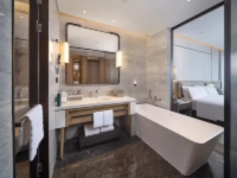 HiltonJiashan Hotels in Jiashan