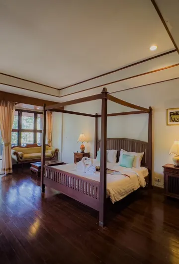 ห้องดีลักซ์เตียงคิงไซส์ ติดเนินเขา