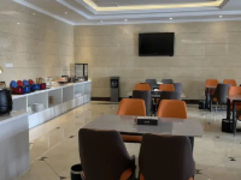 Jinyi Hotel (Zhenhua Commercial Building High-speed Railway Station) Hoteles en Longkou