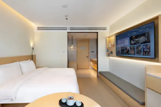 Jishan Literary Hotel