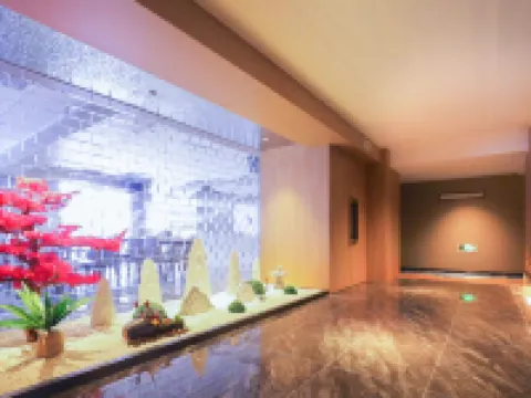 H Hotel (Chifeng Municipal Government High-speed Railway Station) Hoteles en Chifeng