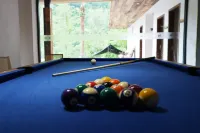 Four Seasons Hot Spring Private Soup Resort Hotel - navetta aeroportuale