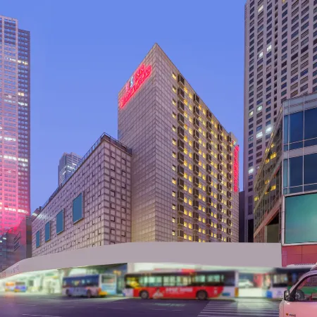 Longemont Yashi Business Hotel (Zhongjie Street，Shenyang)