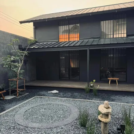Ojisan House