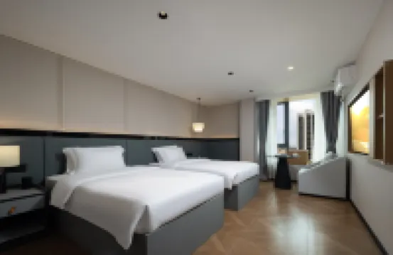 오리엔탈 돌 엔조이먼트 호텔 (오리엔탈 컬처 스퀘어 고속철도역 지점)