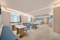 Hanting Hotel (Heihe Central Pedestrian Street Huafu Mall Store)