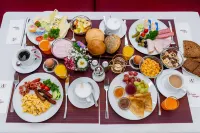 Hotel Lumen am Hauptbahnhof - breakfast