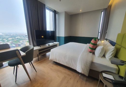 3. 더 쿼터 람캄행..