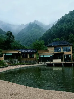 Yinpo · Jianshan Vacation Apartment (Yinxingu) Hotel di Luanchuan
