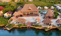 Paradise city Hotels in Potowa