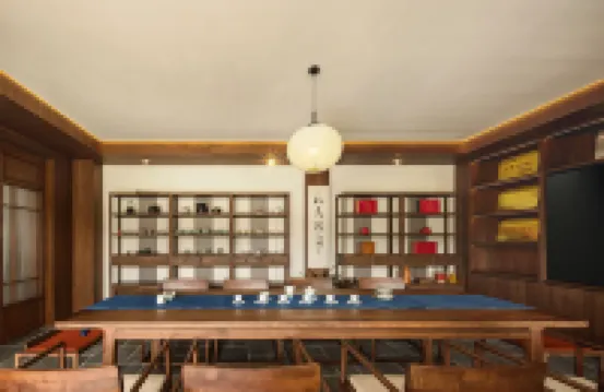 Yihong Black Tea Culture Museum and Boutique Guesthouse (Xunlong Water Street)