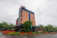 Shera Hotels & Banquets Hotels near Nitin company junction and circle
