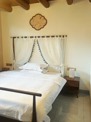 Xiangwang Homestay (Langzhong Ancient City Zhongtian Building)