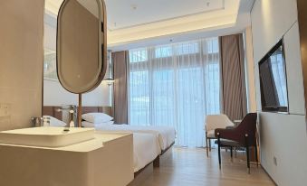 Kaiying City Hotel (Suzhou North High-speed Railway Station)