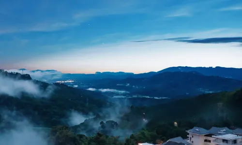 JiangLu Nannuoshan Mountain Inn