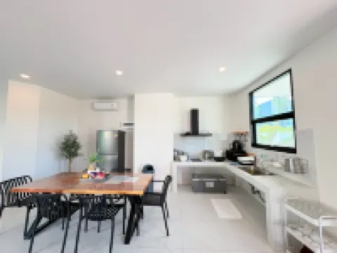 Hidden Space Private Pool Villa Bangsaen