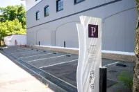 Yamanaka Onsen KAJIKASO - parking
